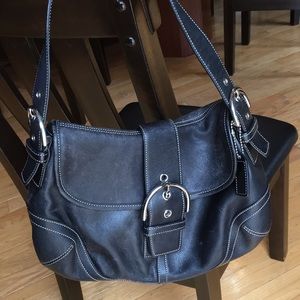 Coach 9248 Black Leather Soho Medium Hobo
